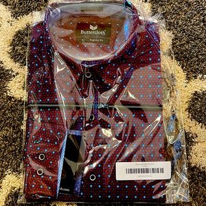 Extra large Buttercloth -pattern shirt. Fully packaged.
